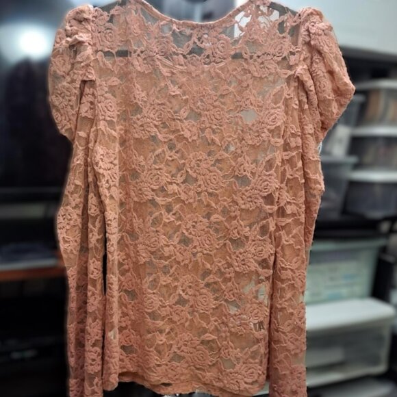 Lot of 2 M/L Top [New] Skirt [US Made] - Puff LS Lace Rose Design Blouse & Skirt - Picture 3 of 6